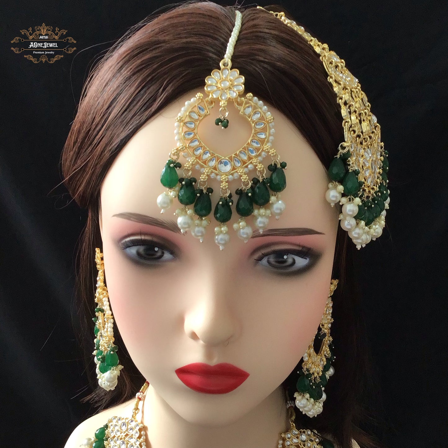 Indian Bridal Green Necklace Earrings Jhoomar Tikka Set
