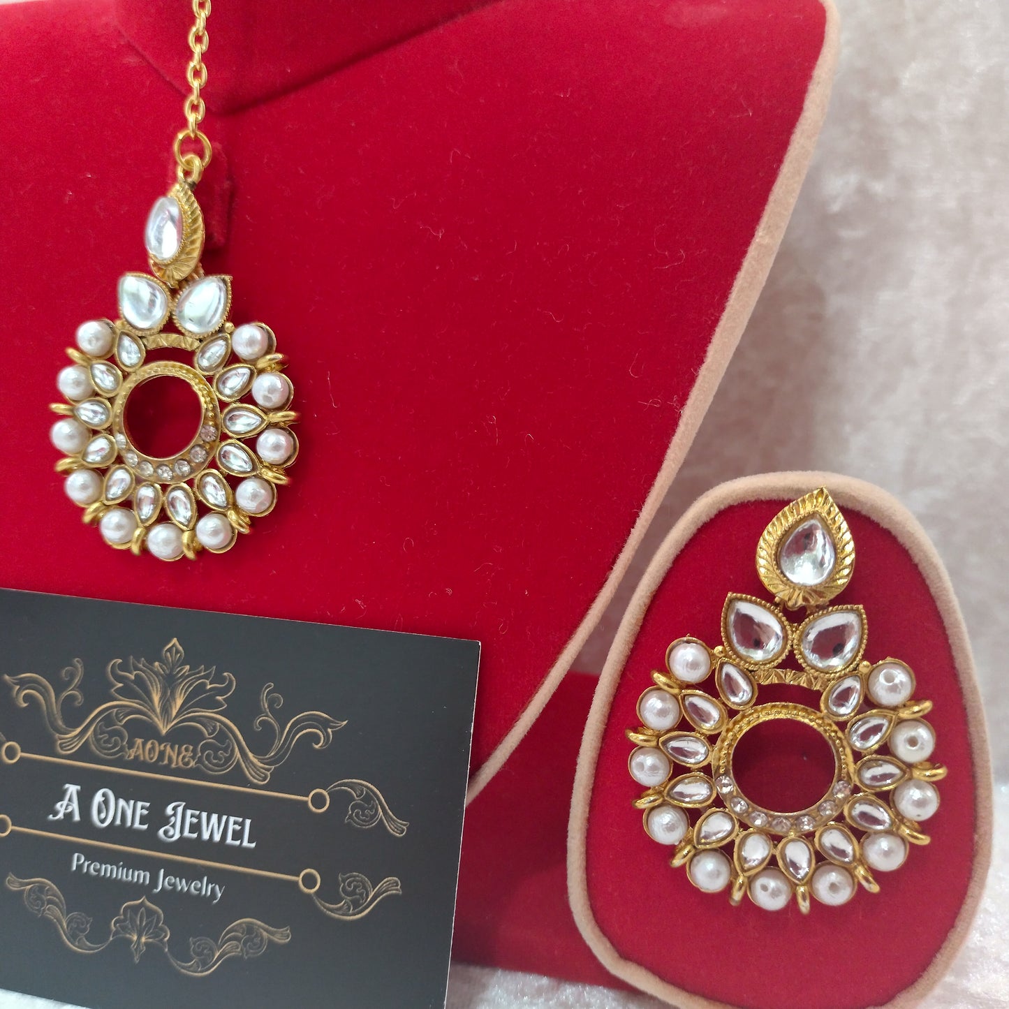 Indian Gold Plated Kundan Pearl Earrings Tikka Set