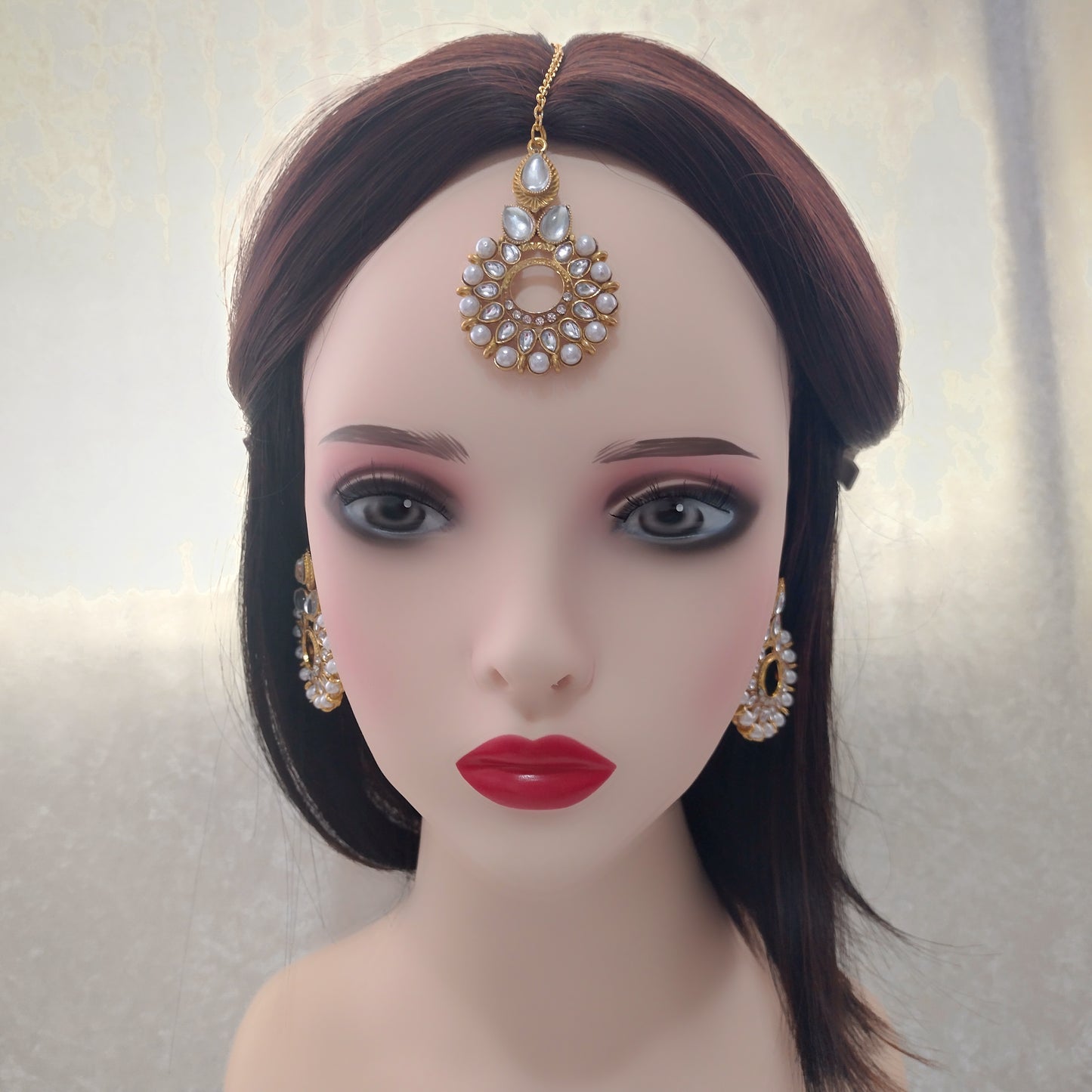 Indian Gold Plated Kundan Pearl Earrings Tikka Set