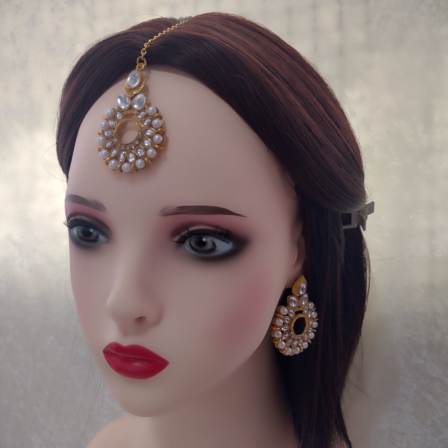 Indian Gold Plated Kundan Pearl Earrings Tikka Set