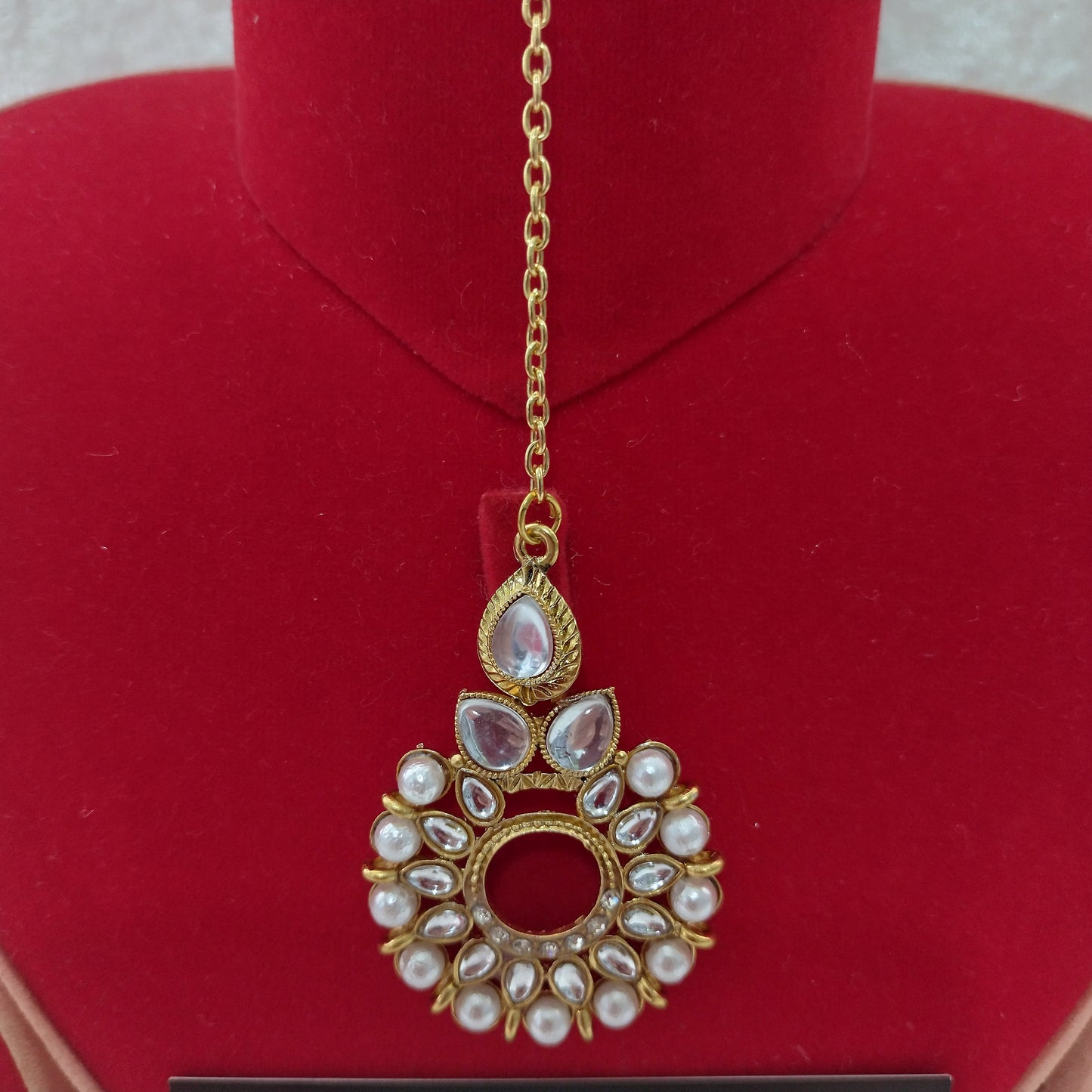 Indian Gold Plated Kundan Pearl Earrings Tikka Set