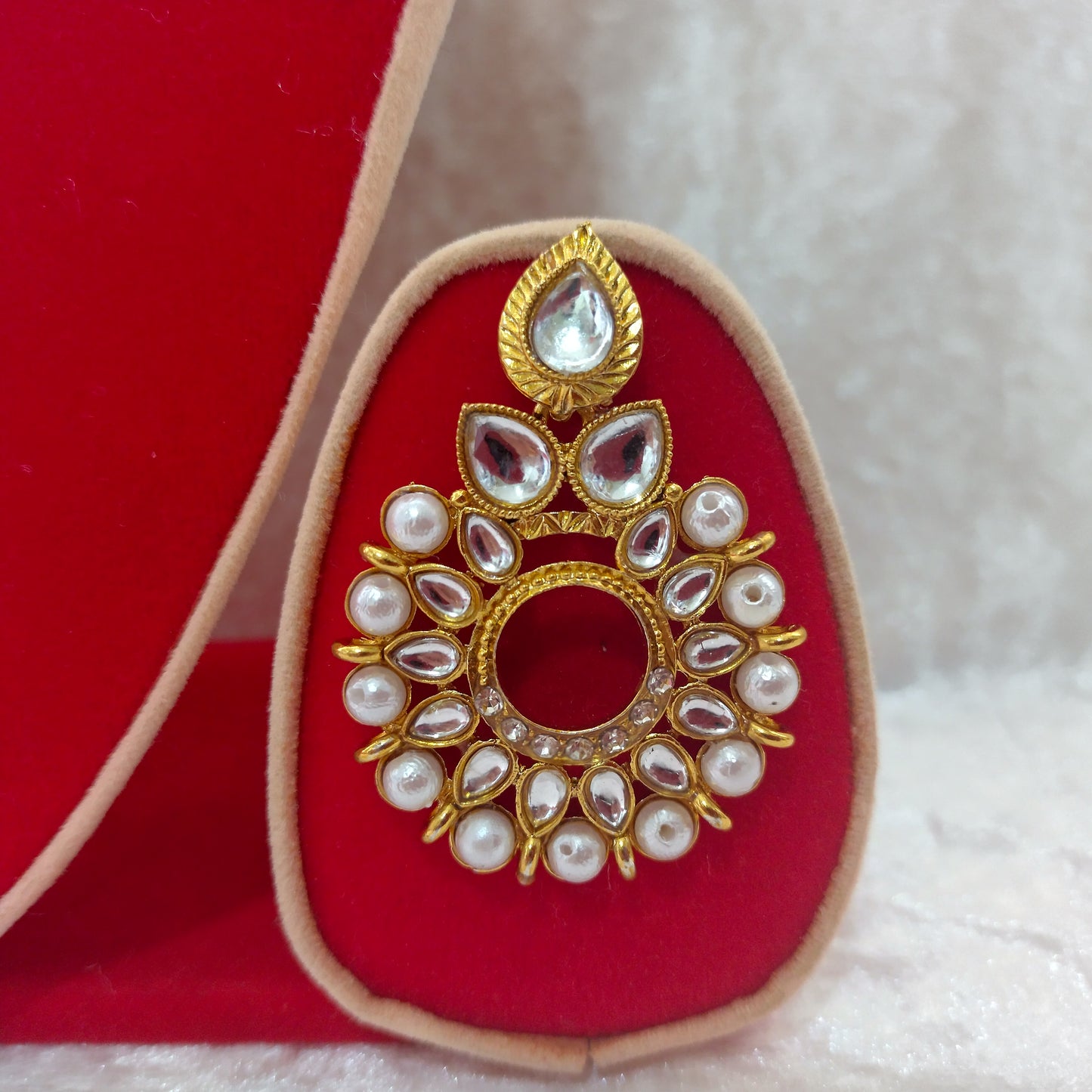 Indian Gold Plated Kundan Pearl Earrings Tikka Set
