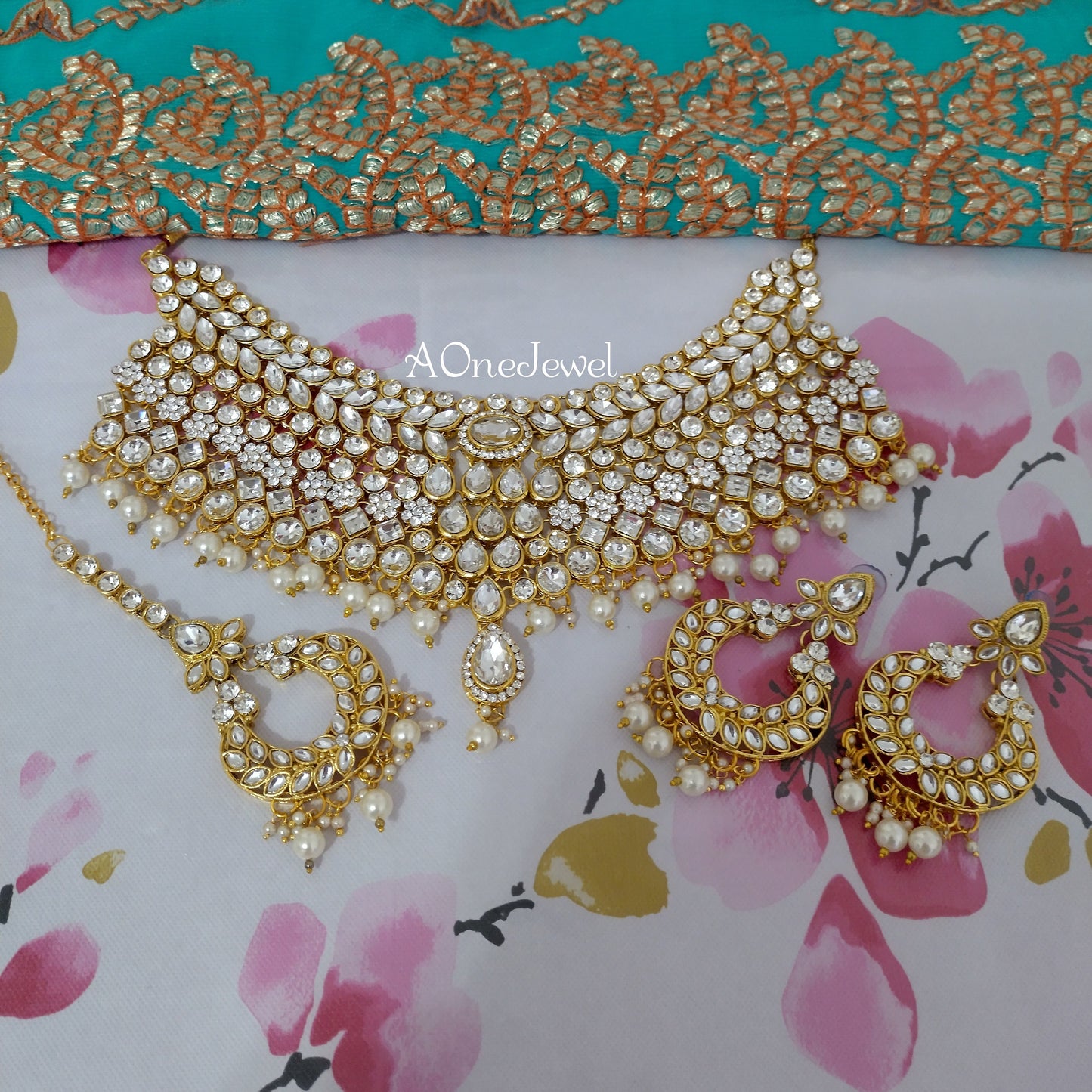 Indian Ethnic Kundan Necklace Set With Tikka,Statement Necklace Set, Wedding Jewellery Set, Pakistani Jewelry, Gold Jewelry Set, Bridal Set