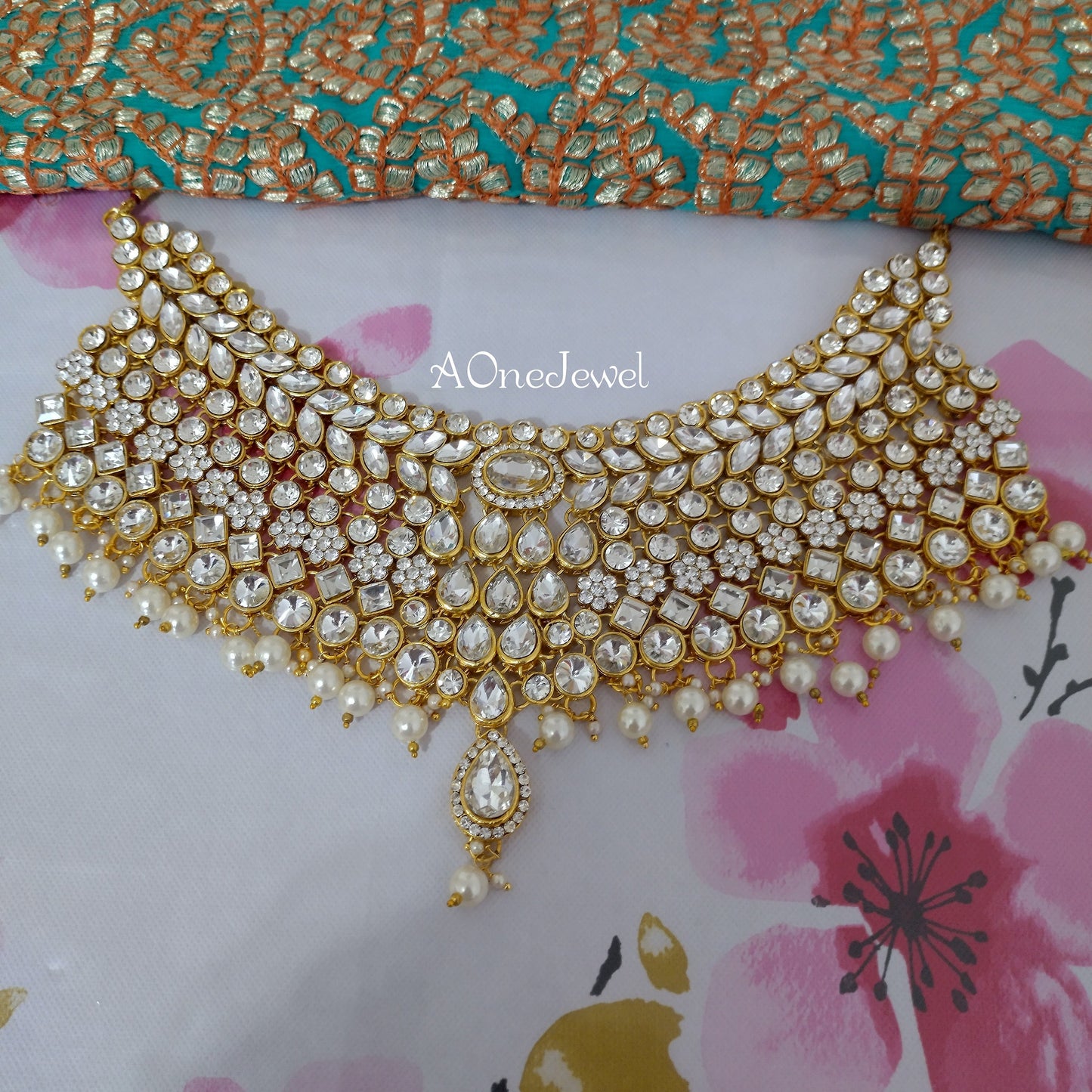 Indian Ethnic Kundan Necklace Set With Tikka,Statement Necklace Set, Wedding Jewellery Set, Pakistani Jewelry, Gold Jewelry Set, Bridal Set