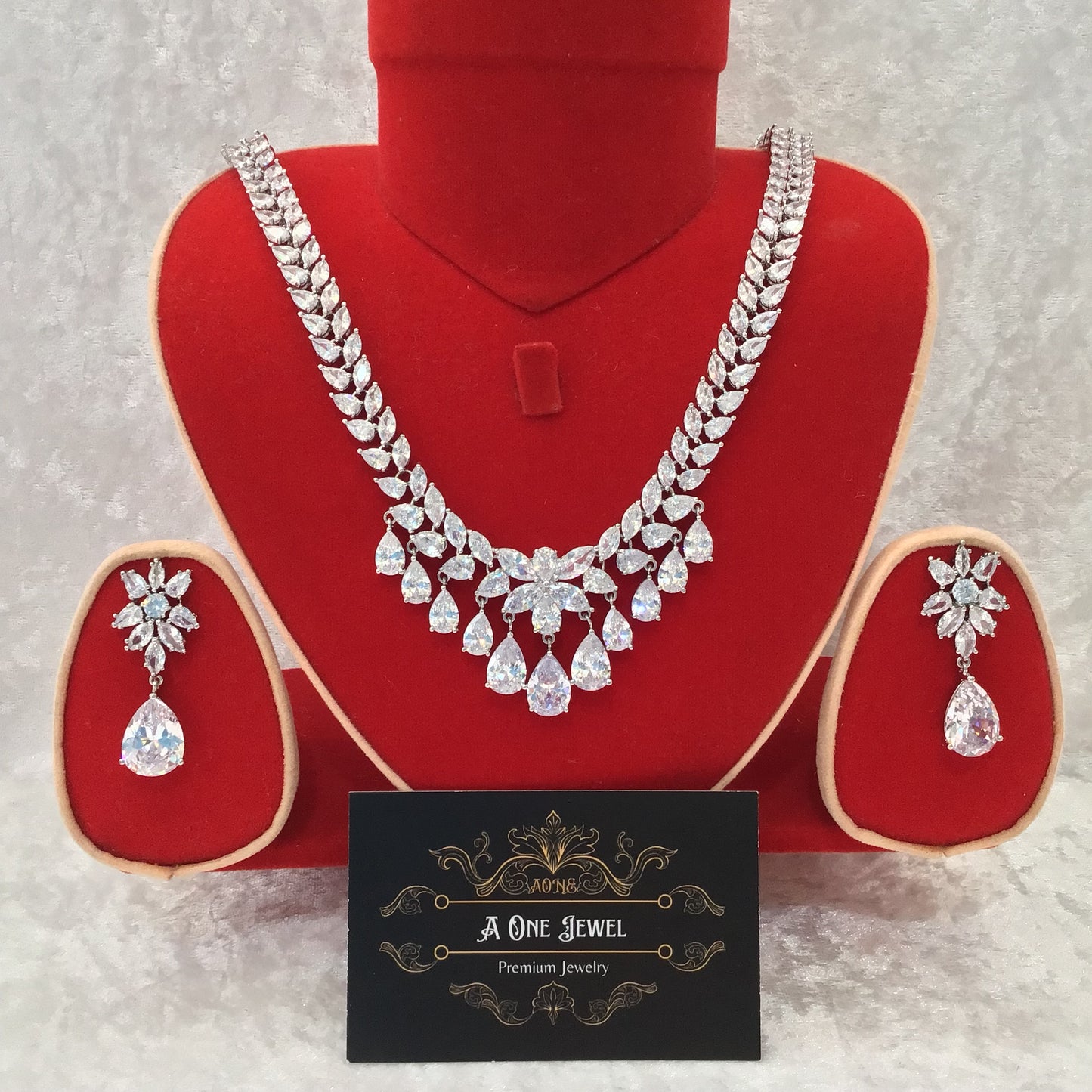 Exclusive Bridal Clear CZ Diamond Cubic Zirconia Necklace Jewellery Set