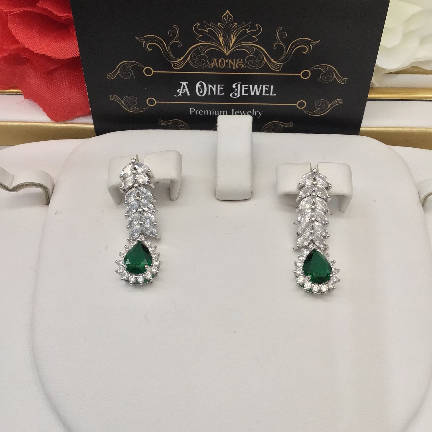 Exclusive Bridal Green CZ Diamond Cubic Zirconia Necklace Jewellery Set