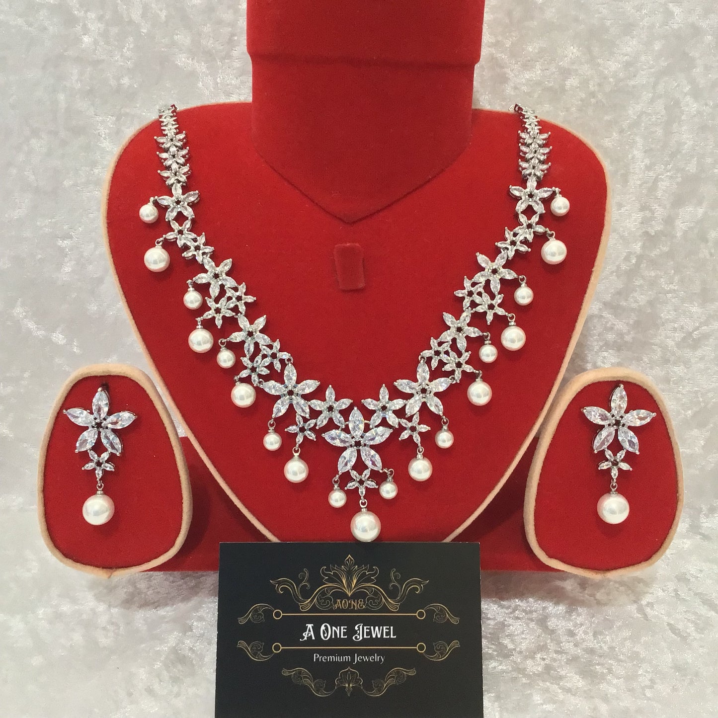 Luxury Bridal Clear CZ Diamond Pearl Necklace Jewellery Set