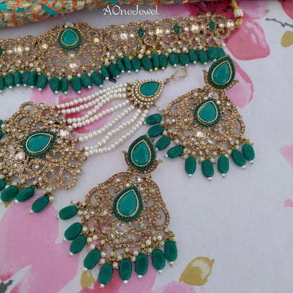 Antique Gold Green Bridal Choker Necklace Earrings Jhoomar Tikka Set
