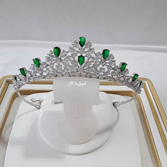 High Quality CZ Diamond Emerald Bridal Headpiece Silver Tiara