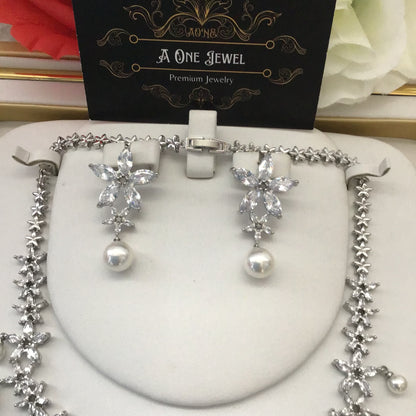 Luxury Bridal Clear CZ Diamond Pearl Necklace Jewellery Set