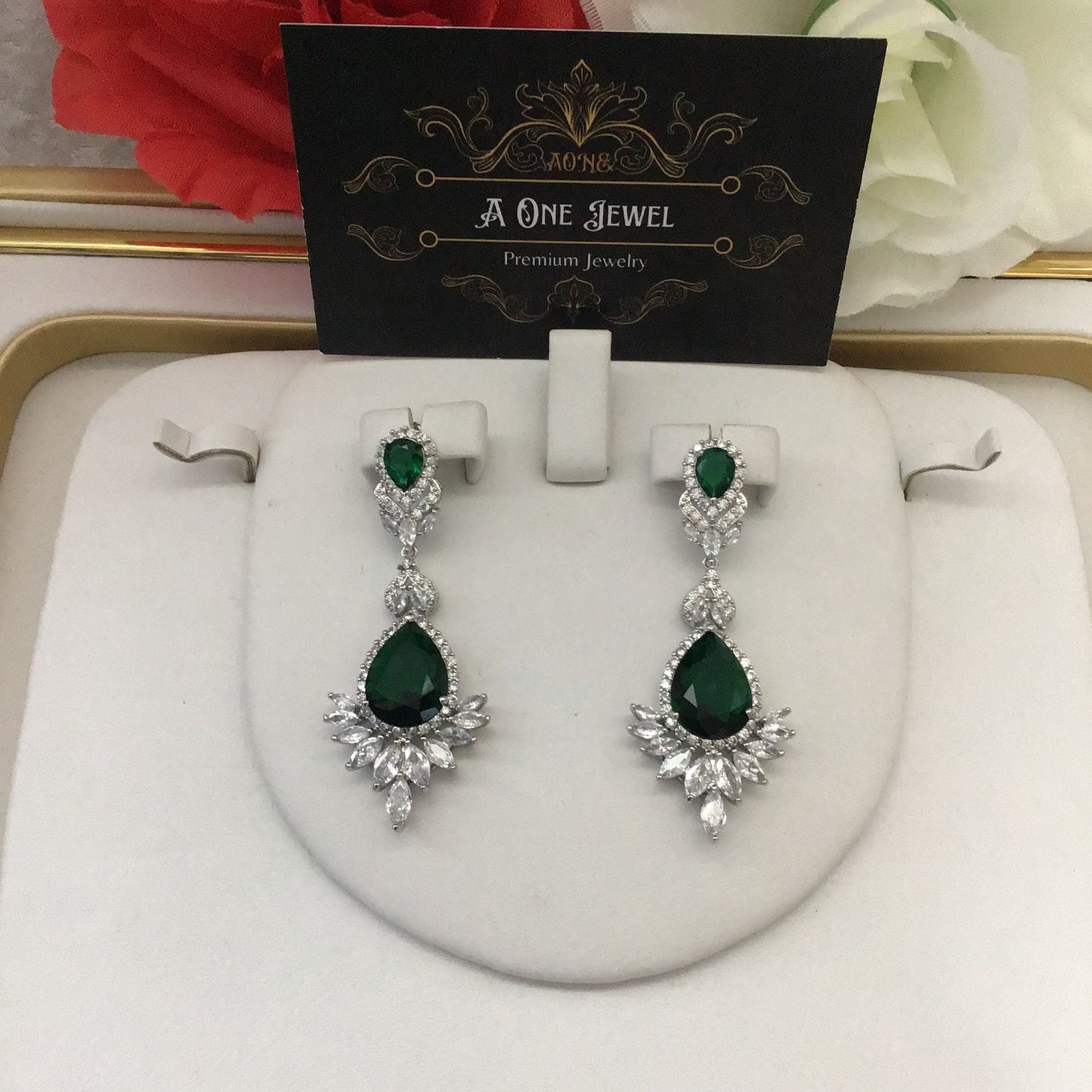 Exclusive Bridal Green CZ Diamond Cubic Zirconia Necklace Jewellery Set