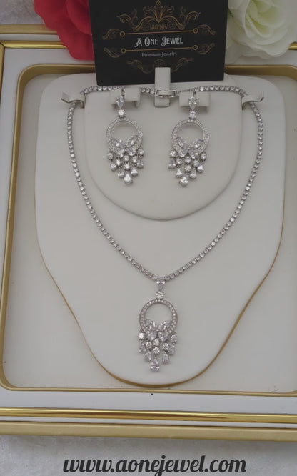 Exclusive Bridal Clear CZ Diamond Cubic Zirconia Necklace Jewellery Set