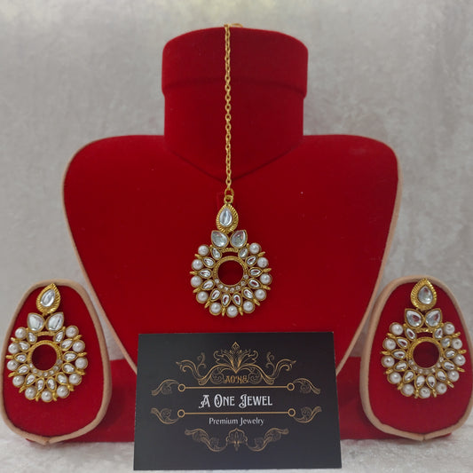 Indian Gold Plated Kundan Pearl Earrings Tikka Set