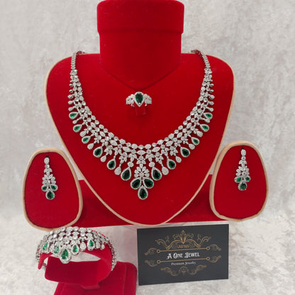 Luxury Indian Bridal CZ Diamond 4PCS Emerald Necklace Set
