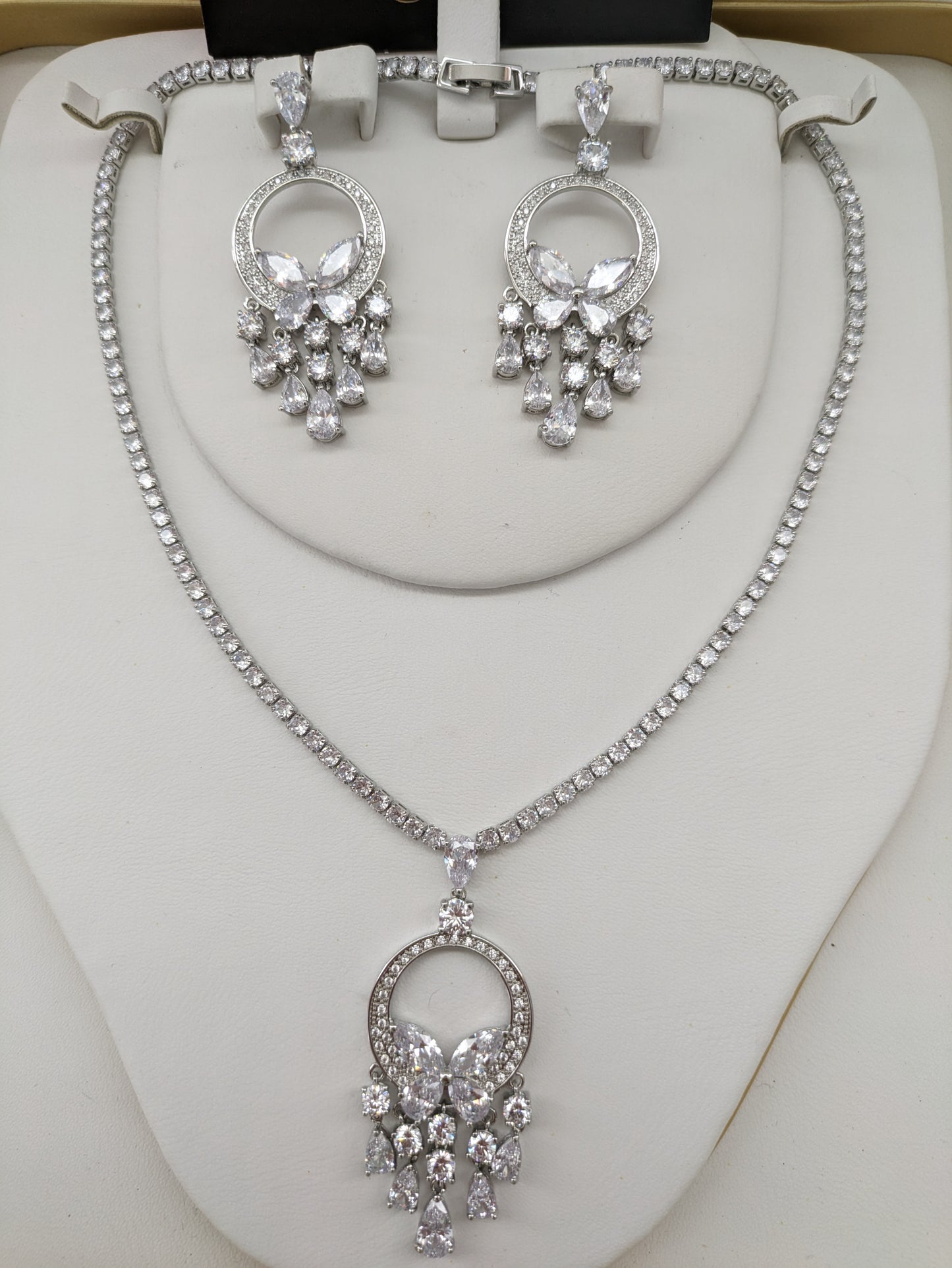 Exclusive Bridal Clear CZ Diamond Cubic Zirconia Necklace Jewellery Set